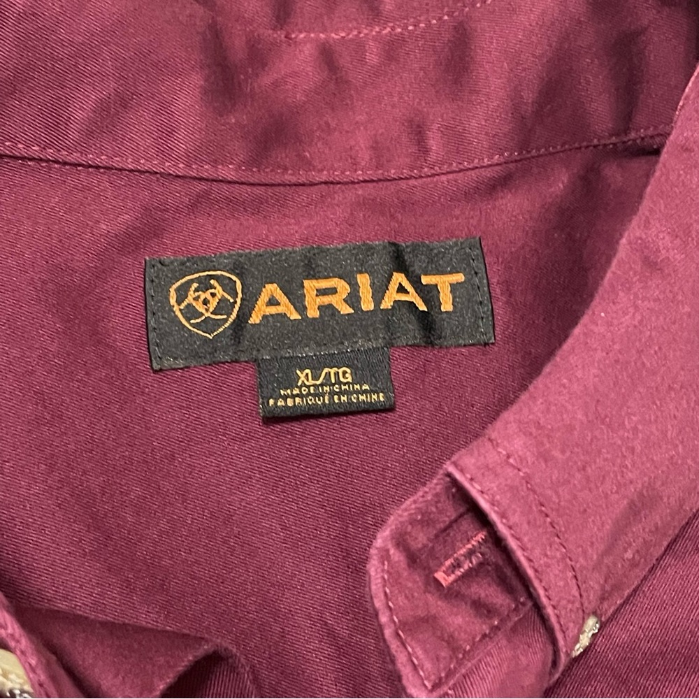Ariat Solid Twill Classic Fit Long Sleeve Button Down Shirt Size XL - Picture 6 of 8